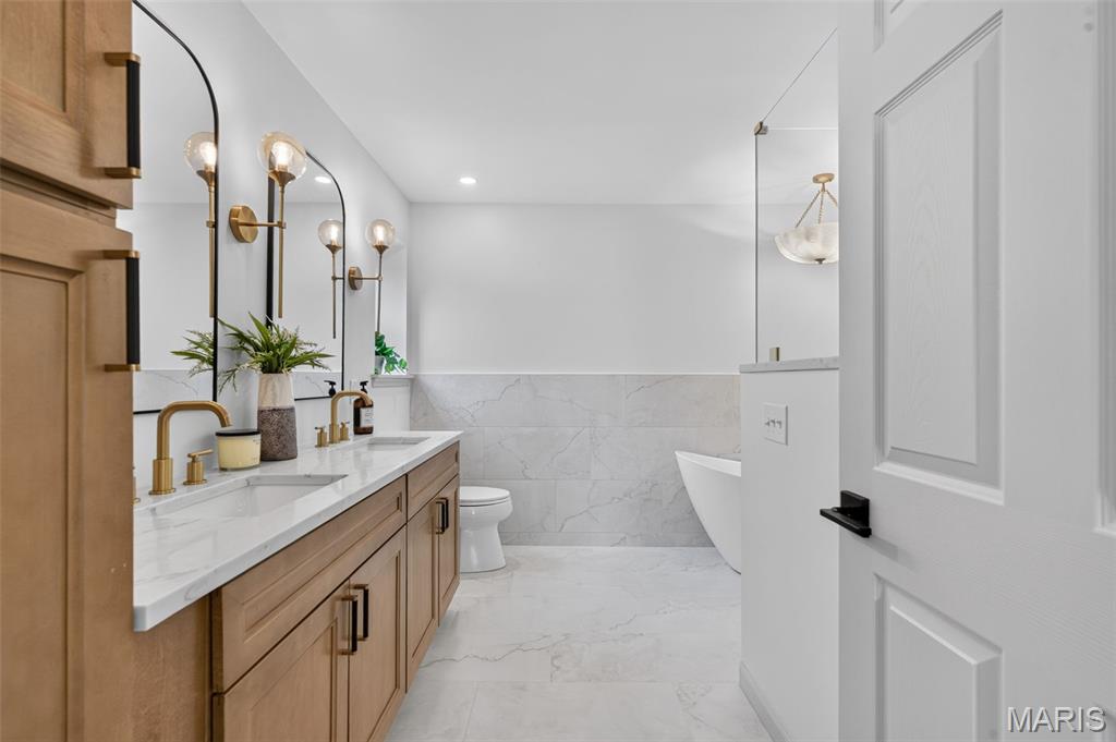 Creve Coeur Place Add - Residential