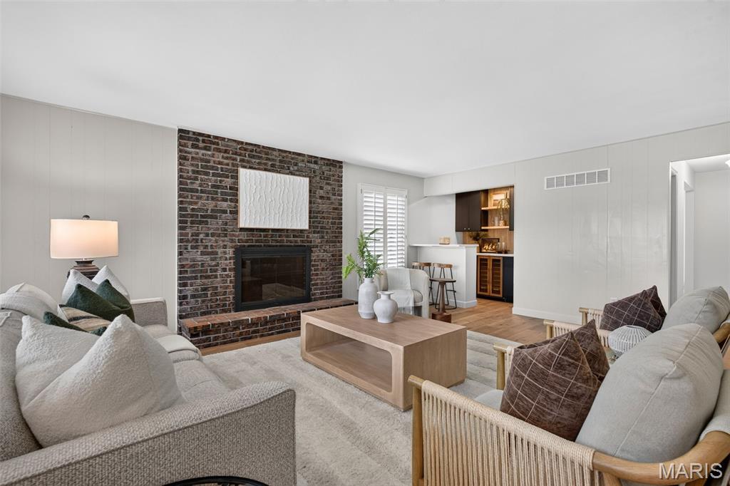 Creve Coeur Place Add - Residential