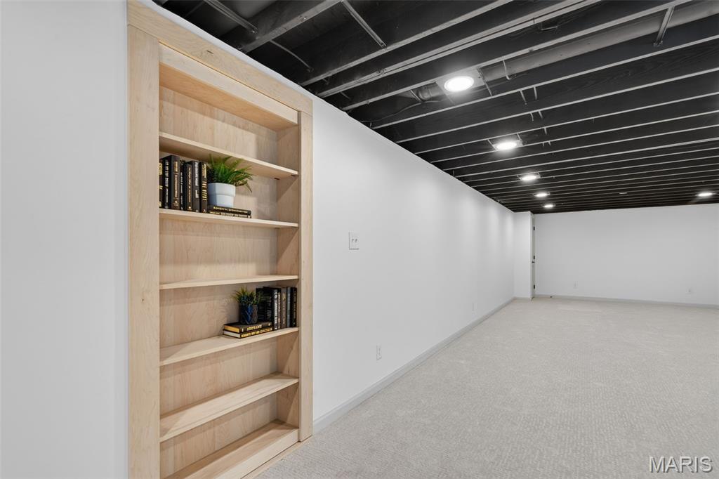 Creve Coeur Place Add - Residential