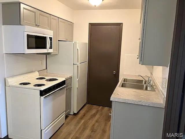 NOT IN A SUBDIVISION - Residential Lease