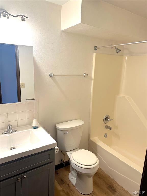 NOT IN A SUBDIVISION - Residential Lease