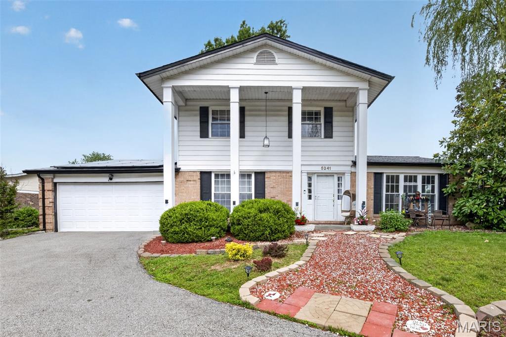 Brass Lantern Estates - Residential