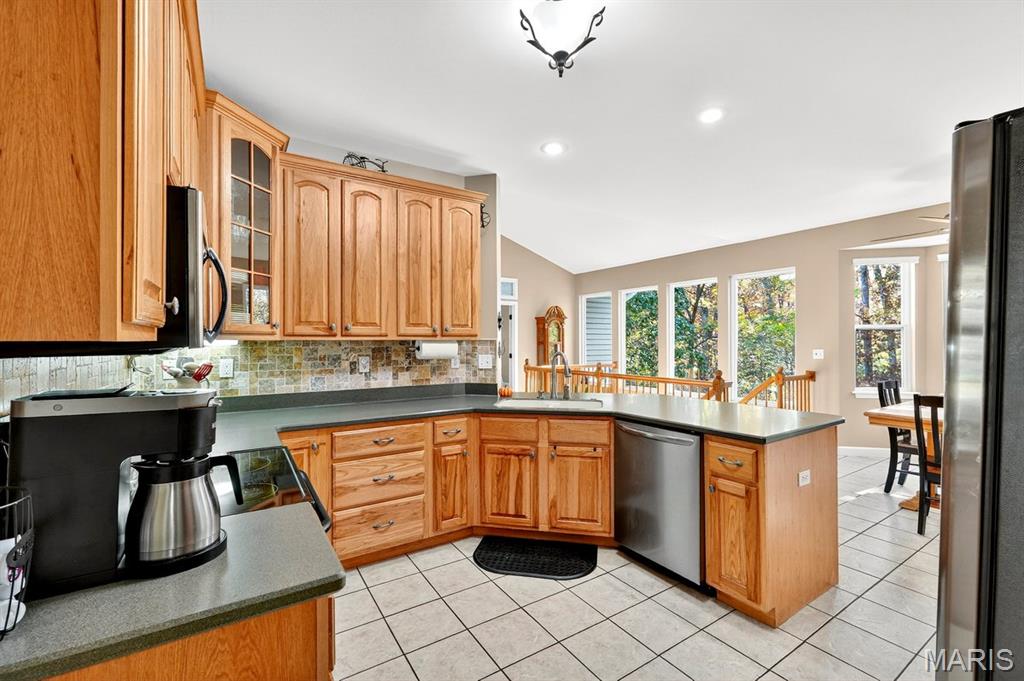 Schaper Oaks - Residential