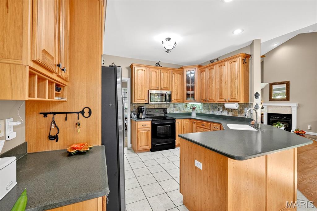 Schaper Oaks - Residential