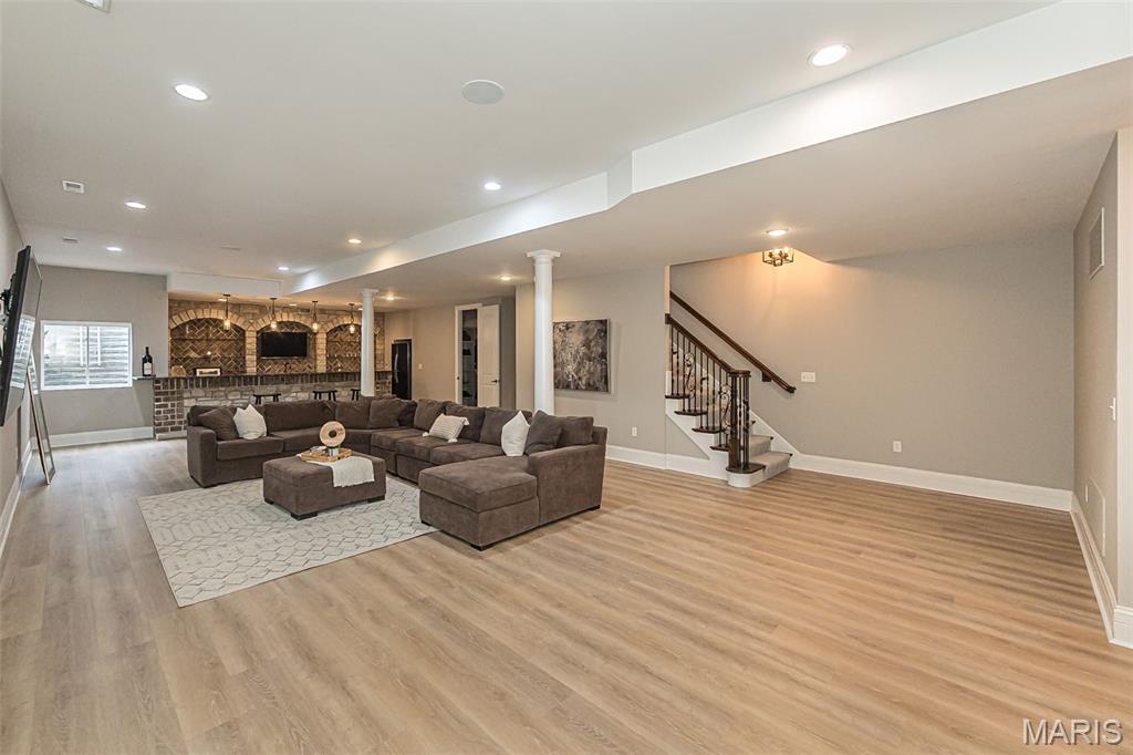 Arbors At Kehrs Mill - Residential