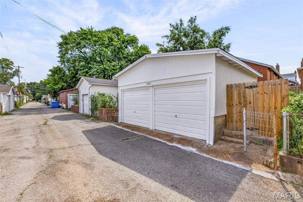 Wayne Place Add - Residential