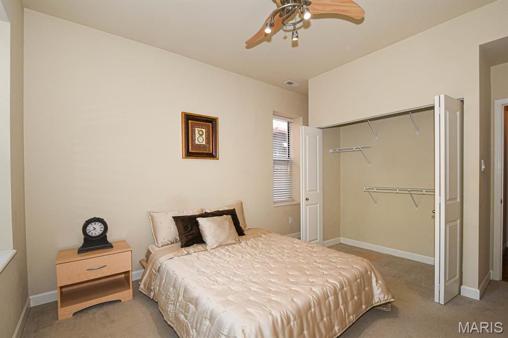 Del-Clare Condo - Residential
