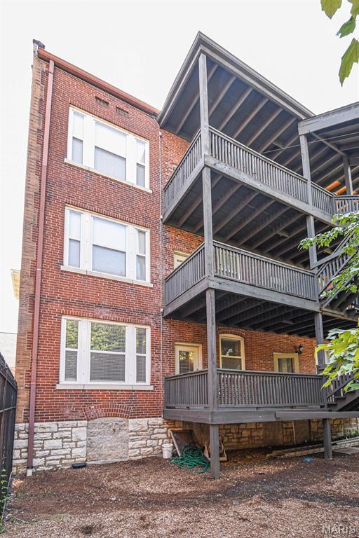 Del-Clare Condo - Residential