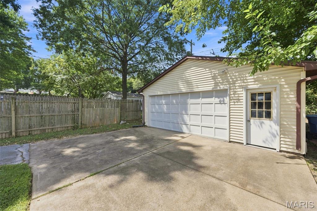 Gravois City Limits Park - Residential