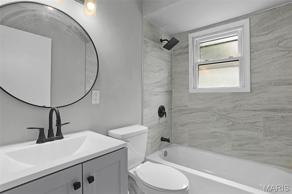 Carondelet Gardens 03 - Residential Lease