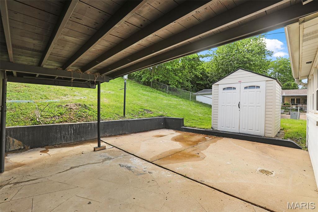 Carondelet Gardens 03 - Residential Lease