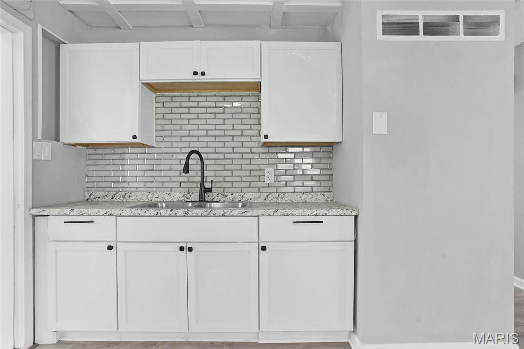 Carondelet Gardens 03 - Residential Lease