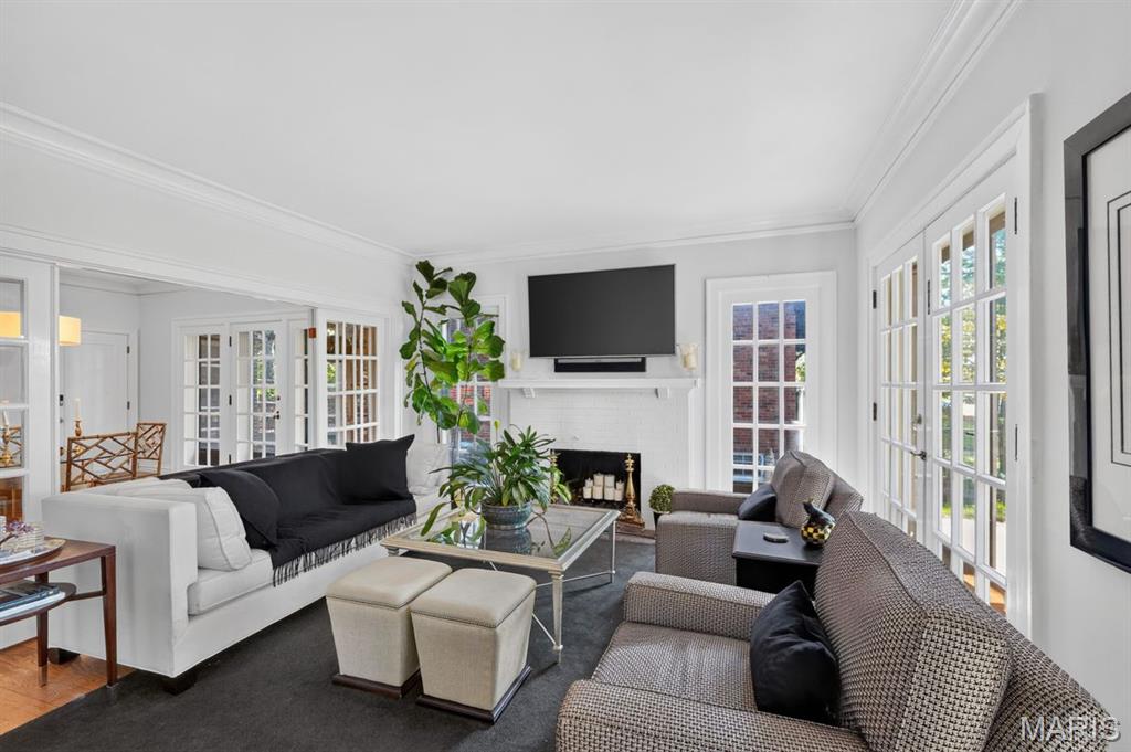 Forsyth Place - Residential