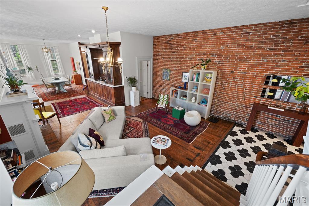 Pages Add - Residential