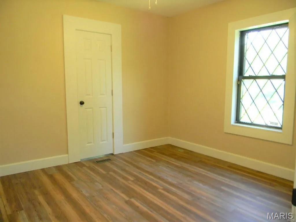 A B Cardwells - Residential