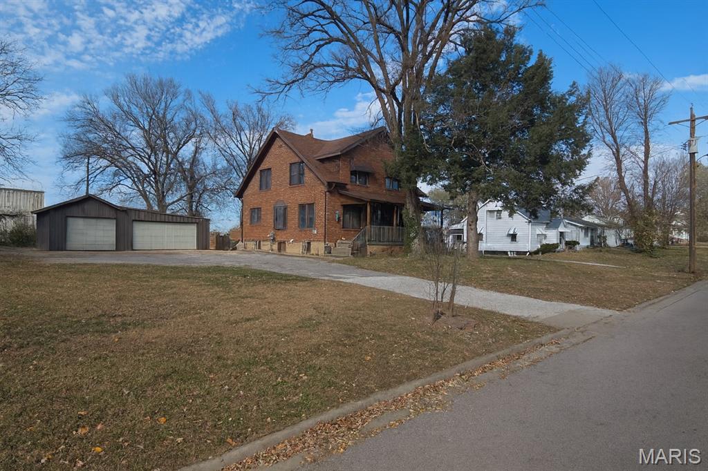 A B Cardwells - Residential