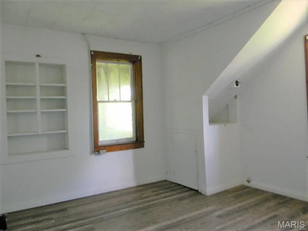 A B Cardwells - Residential