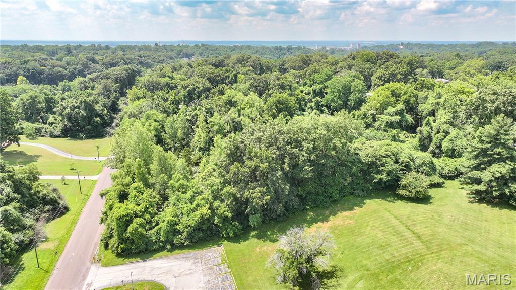 Lowe's City Farms - Land
