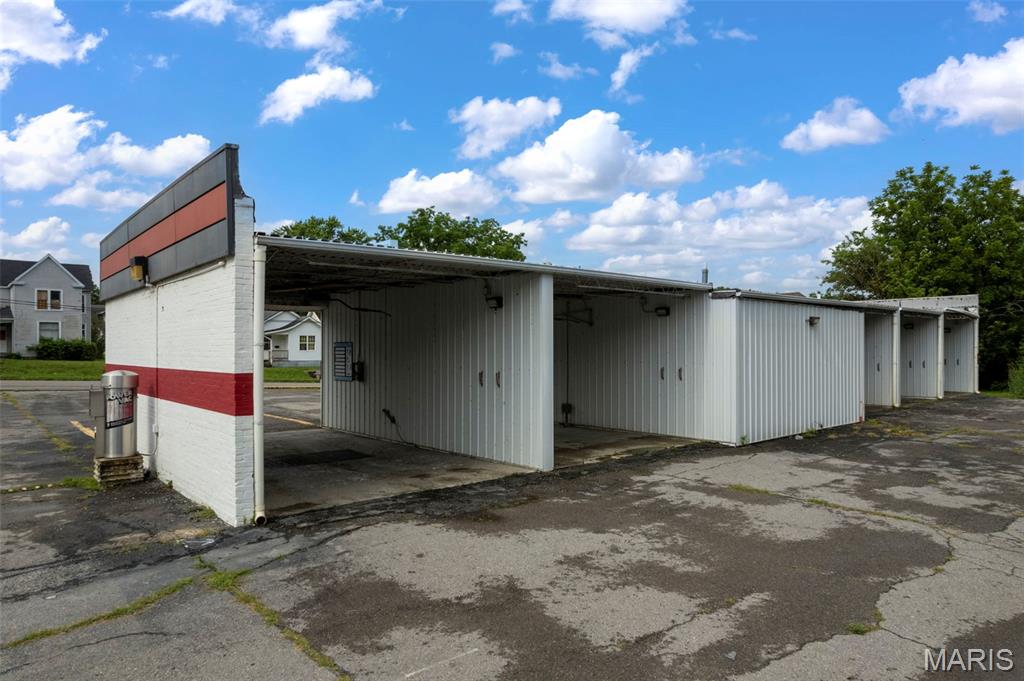 West End Place Add - Commercial Sale