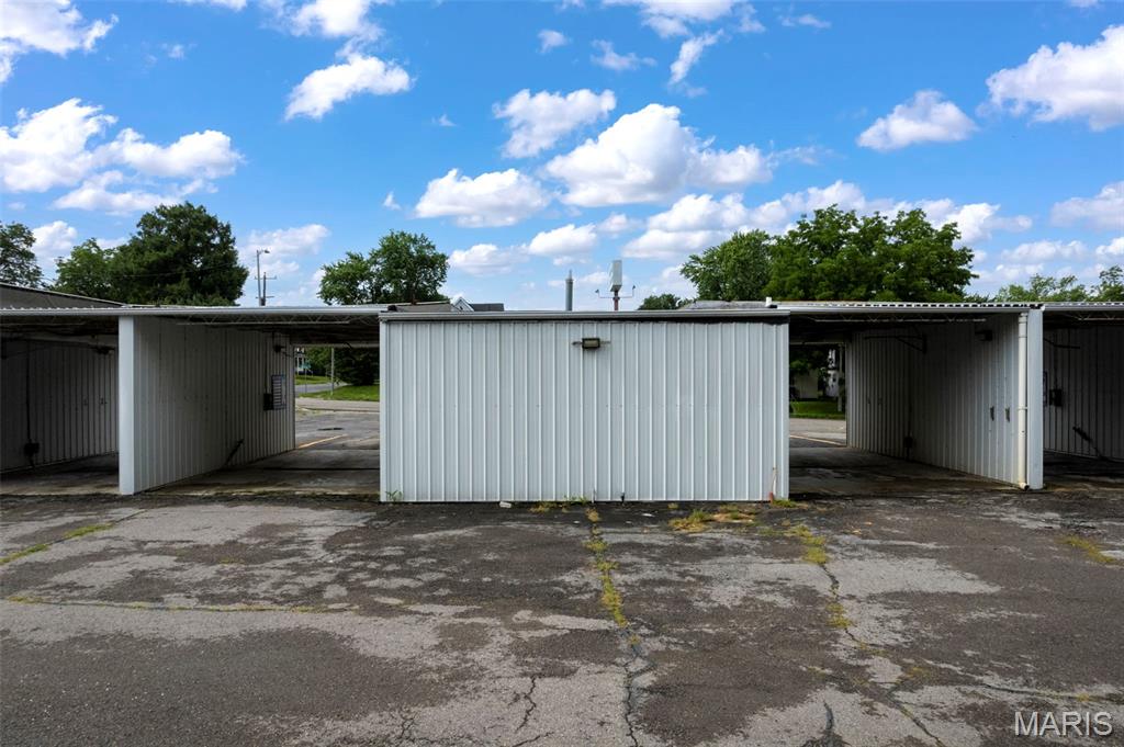 West End Place Add - Commercial Sale