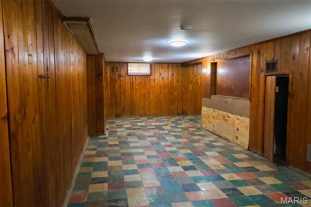 Bissell Hills 1 - Residential Lease