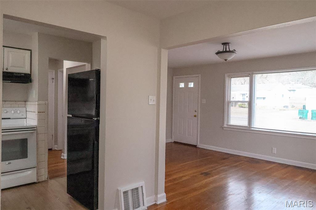 Bissell Hills 1 - Residential Lease