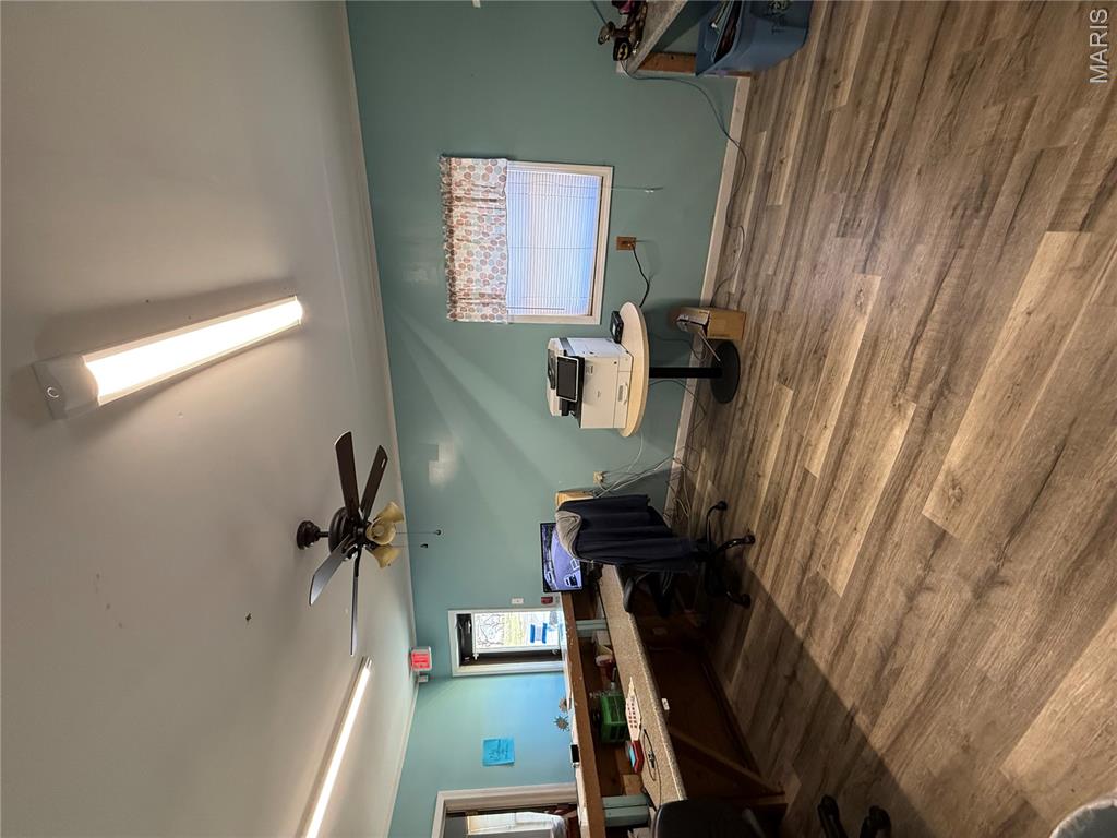 Airport Heights - Commercial Sale