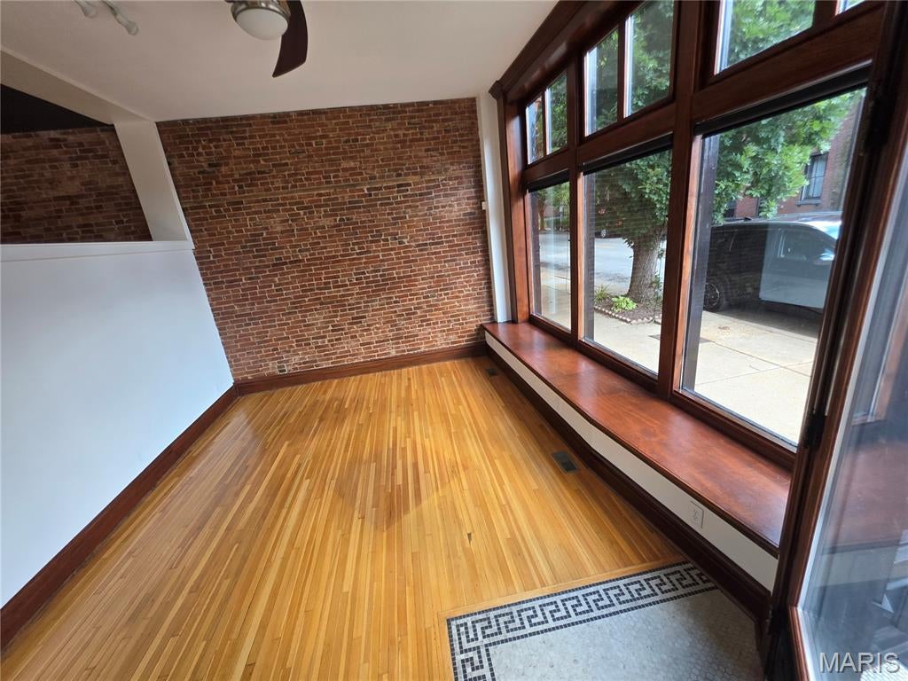 Oakland Add - Commercial Lease