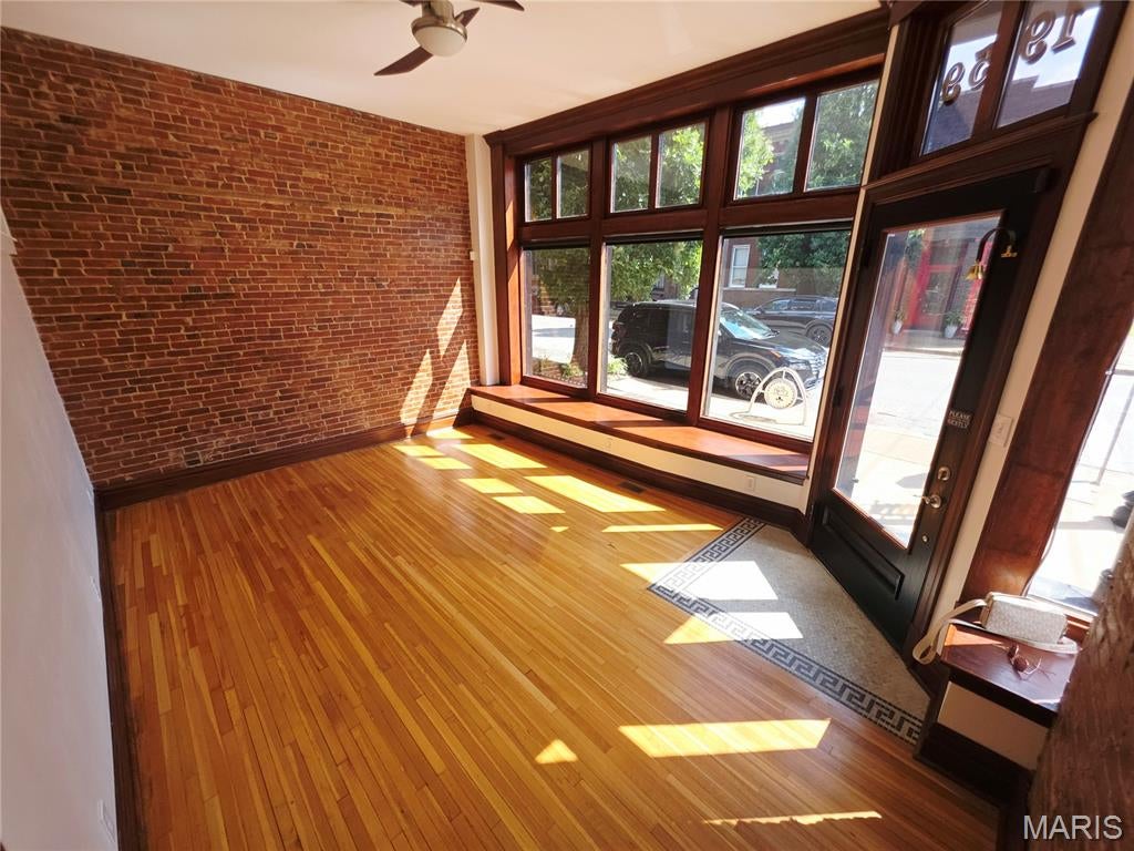 Oakland Add - Commercial Lease
