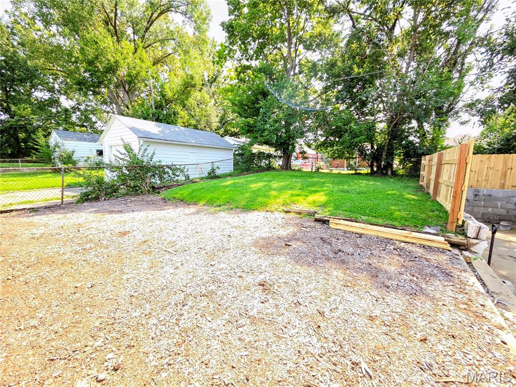 Florissant Hills - Residential