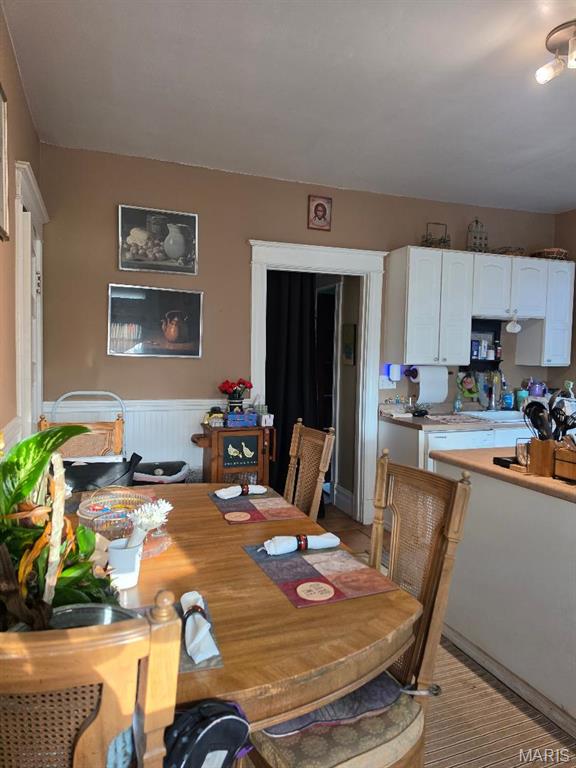 Dowling Heights Add - Residential Income