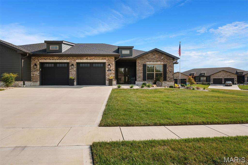 SEVEN HILLS PRO PARK - Residential