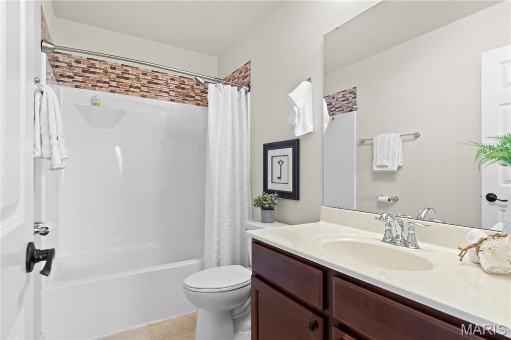 Brookfield Crossing #1 - Residential