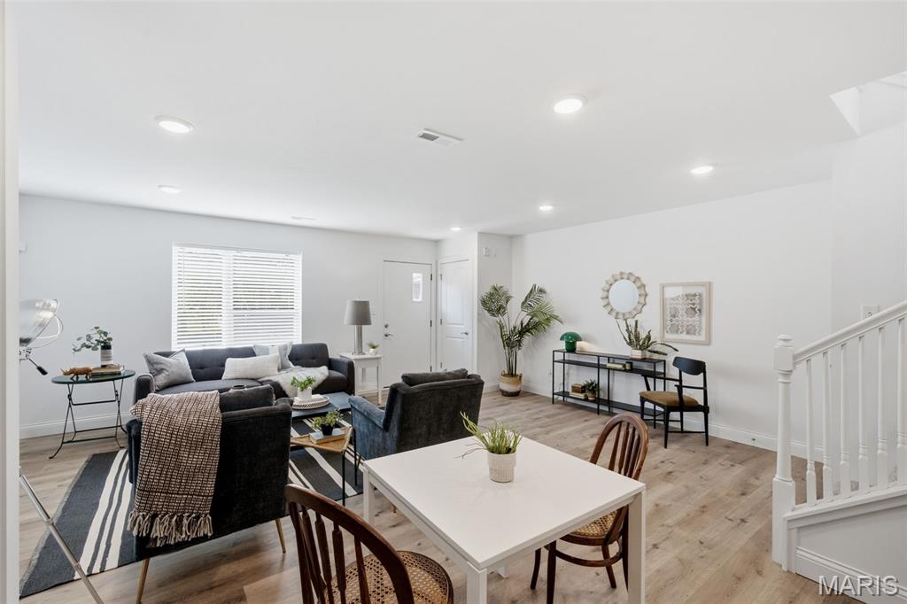 St Louis Commons Add - Residential