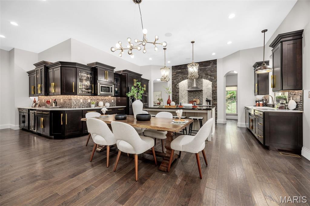 Watch Hill Road - Residential