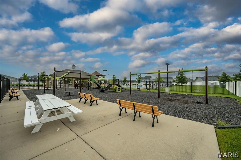 Vlgs At Huntleigh Ridge #3 - Residential