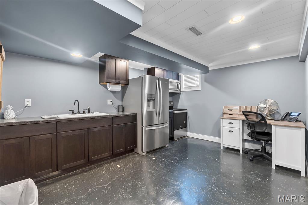 02nd Sunset Terrace - Commercial Sale