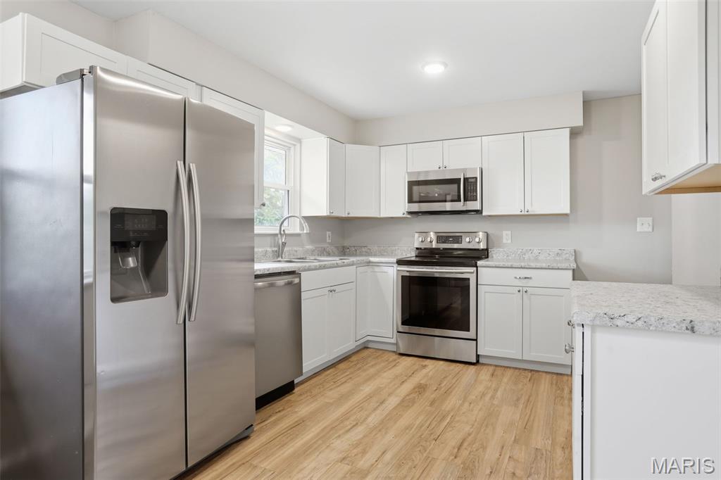 Eighth Montclare - Residential