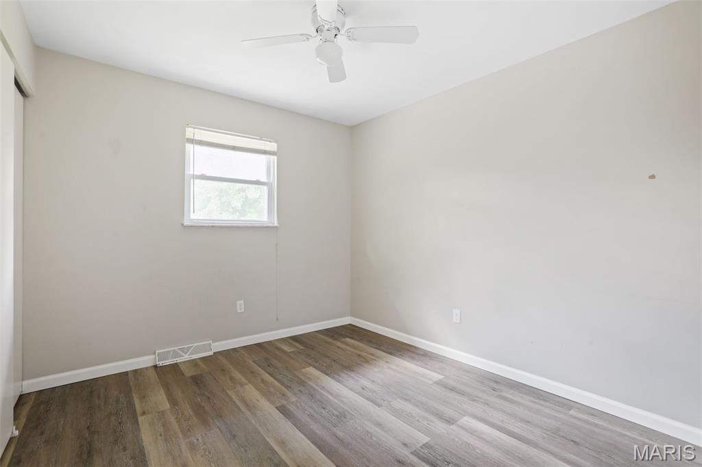Eighth Montclare - Residential