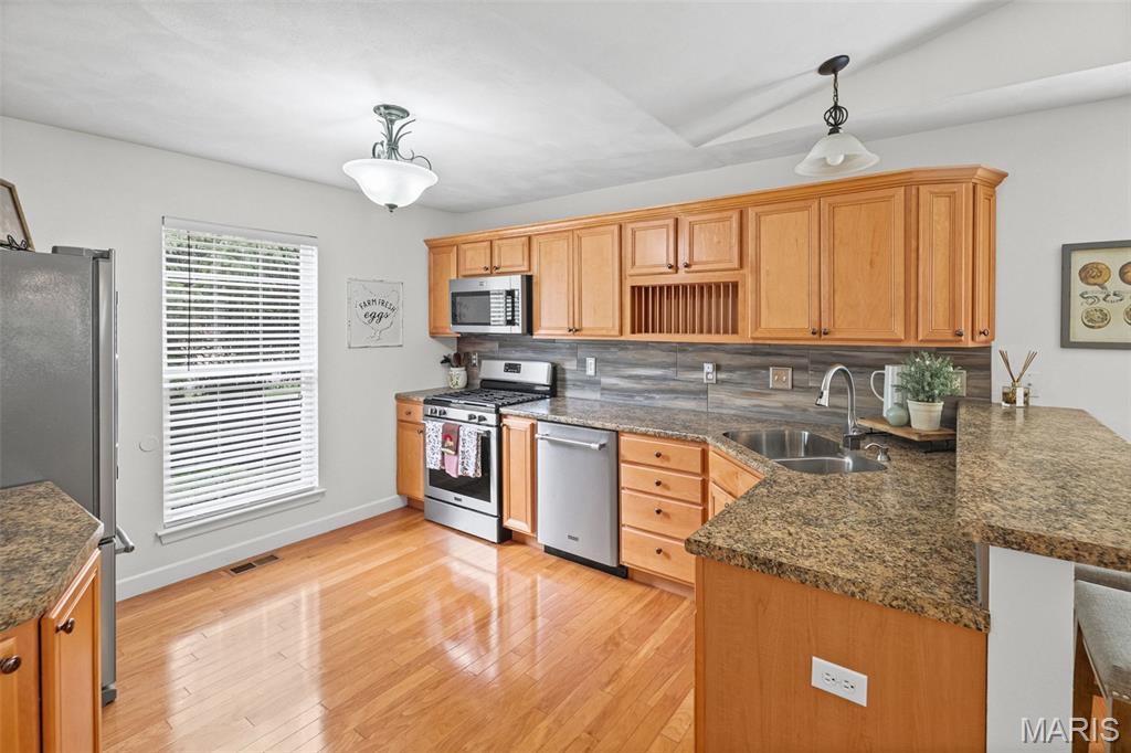 Pinebrook Villas Condo - Residential