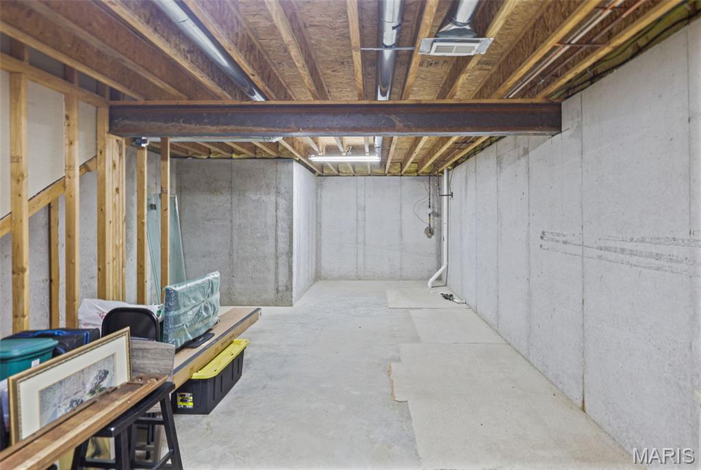 Pinebrook Villas Condo - Residential