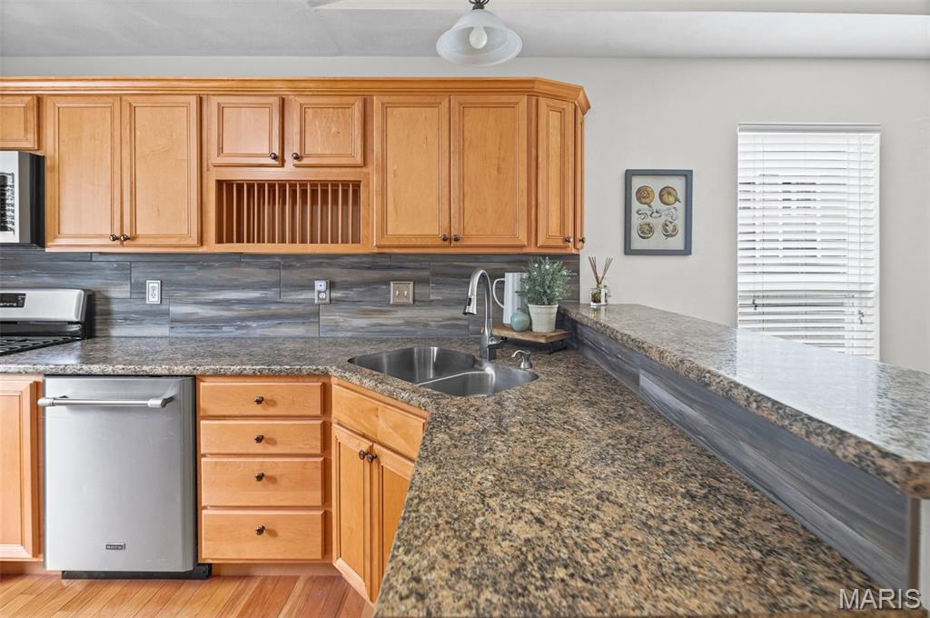 Pinebrook Villas Condo - Residential