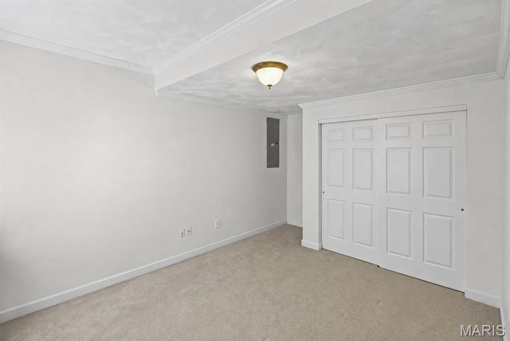 Pinebrook Villas Condo - Residential