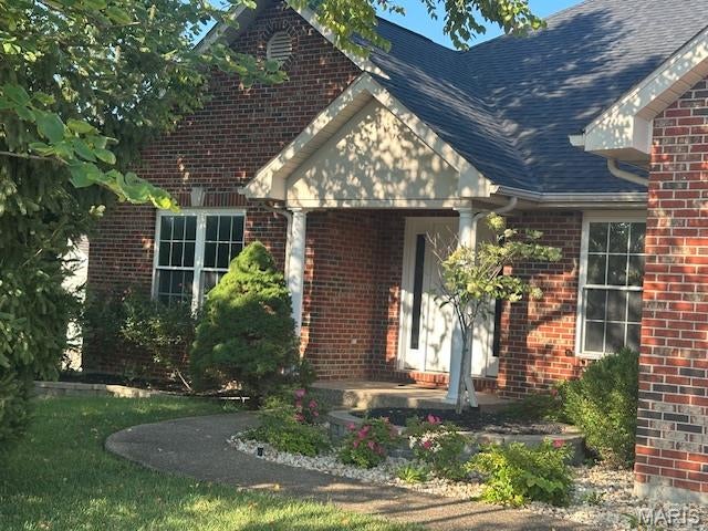 Milestone Manor - Residential