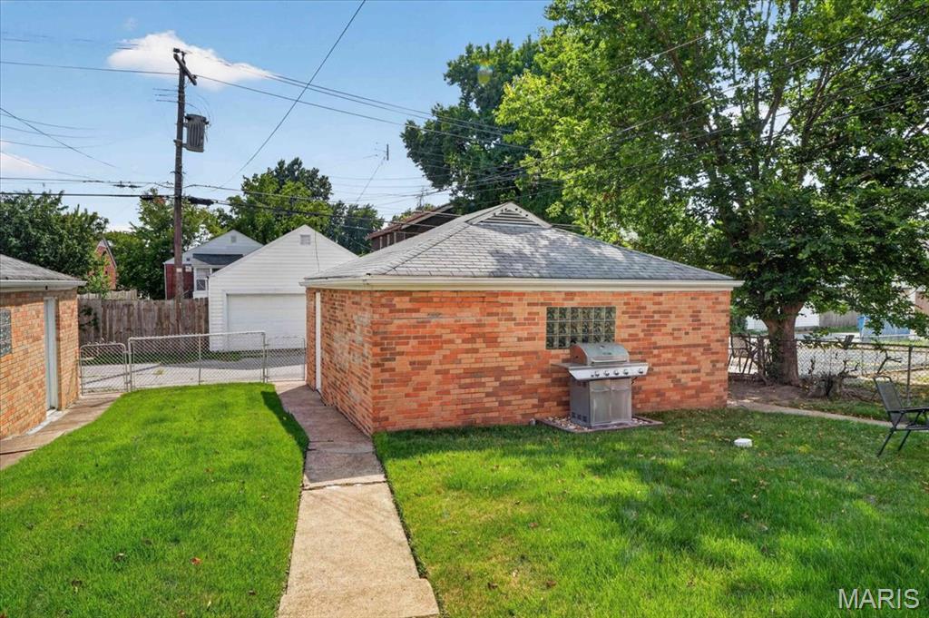 Kingshighway Hills - Residential Income