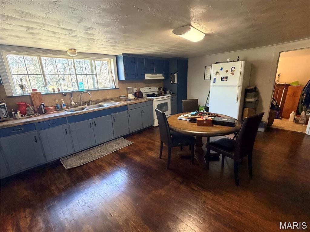 Flat River - Residential