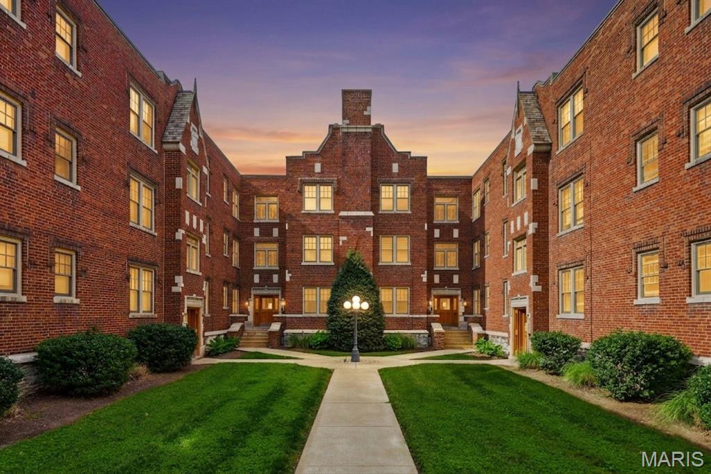 Magnolia Place Condos - Residential