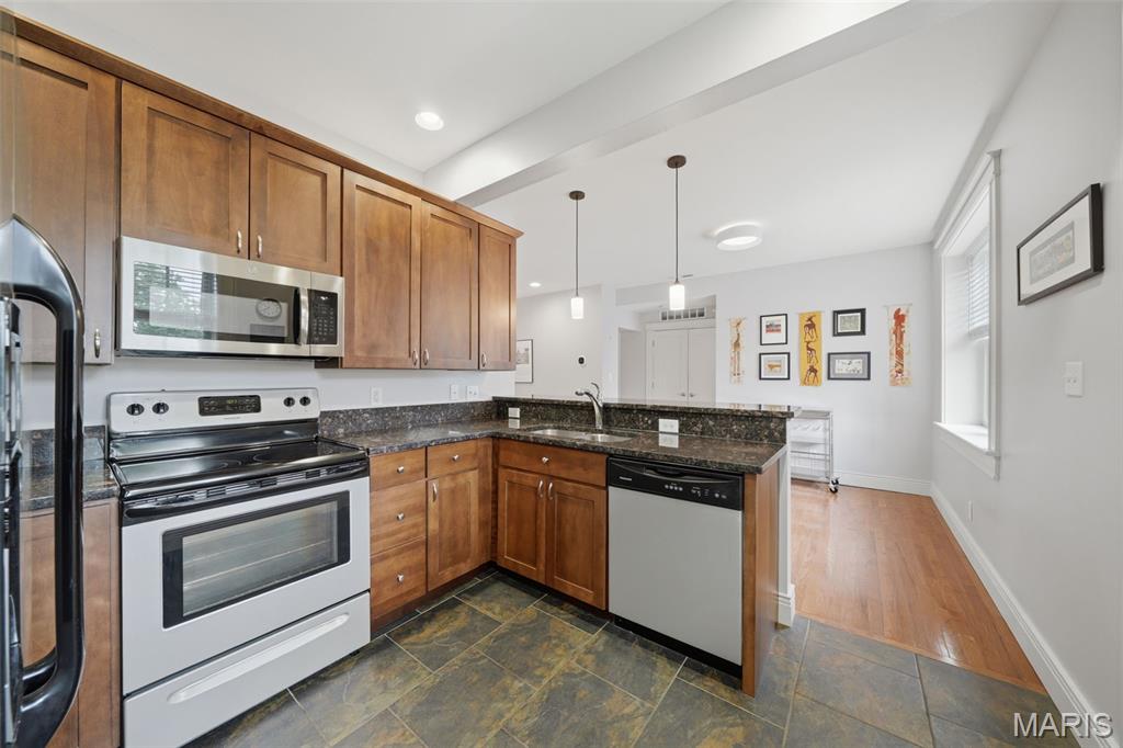 Magnolia Place Condos - Residential