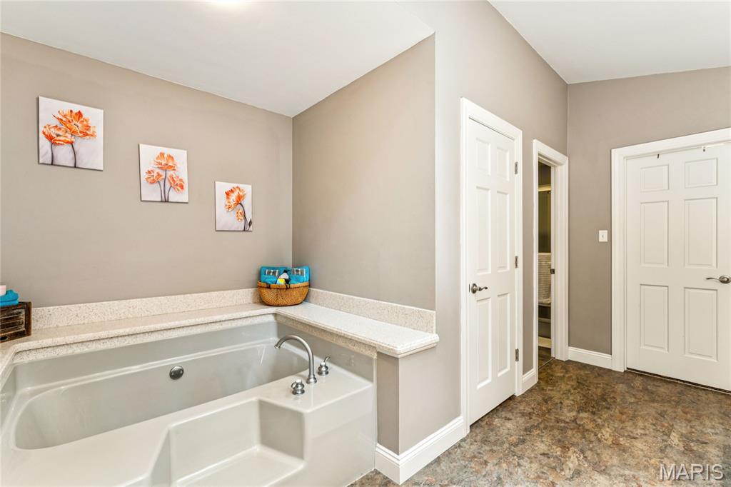 Howe Crossing - Residential