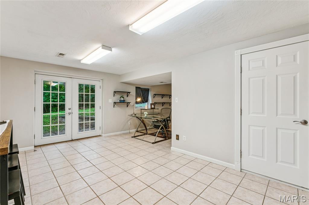 Howe Crossing - Residential